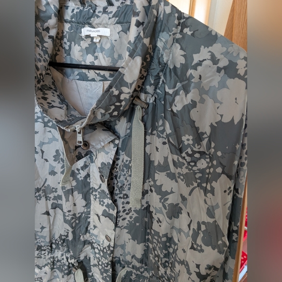 Maurices Dark Green Floral Utility Jacket - Picture 4 of 9